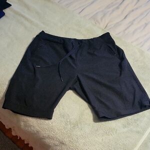 Womans Black Athletic Shorts Lightweight Performance 4pockets